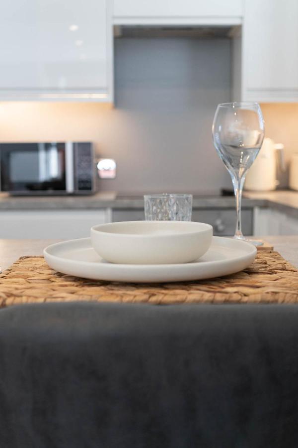 Charming In The Heart Of Vibrant Apartment Brighton