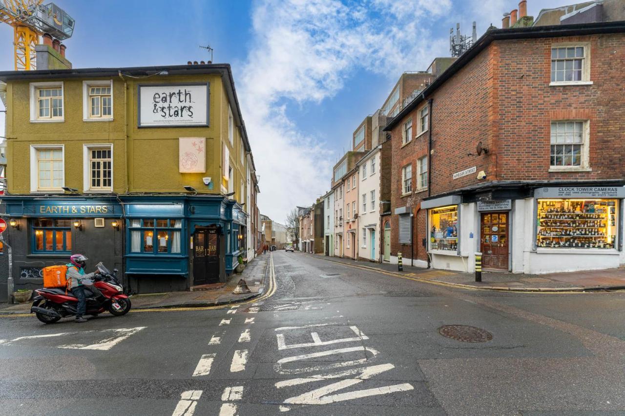 Charming In The Heart Of Vibrant